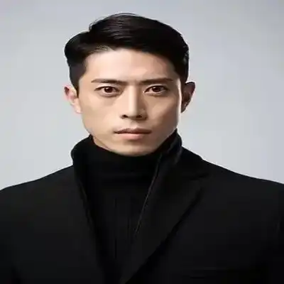 穆骐航